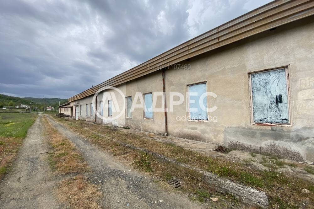 Satılık ticari mülk – Momchilgrad (Momçilgrad), ilan fotoğrafı 1