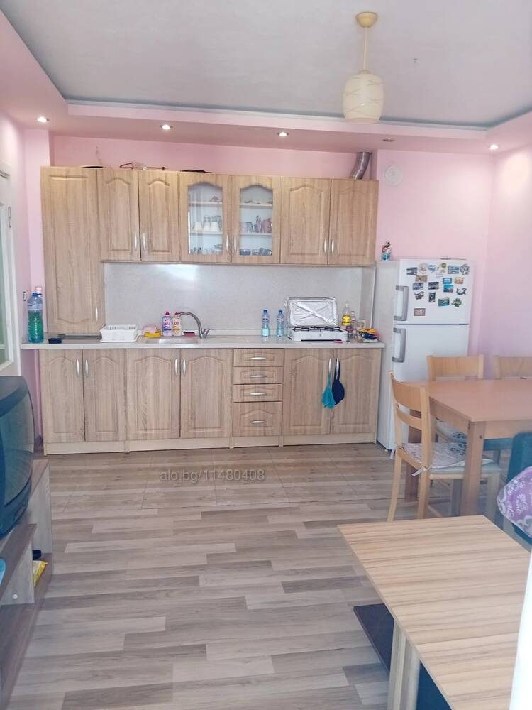 Kiralık 3 odalı daire – Vazrozhdentsi (Vızrojdentsi), Kırcaali, ilan fotoğrafı 1