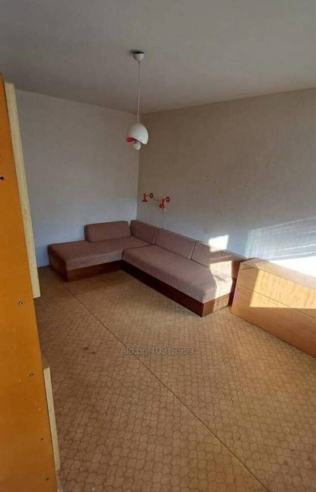 Kiralık Çok odalı daire – Vazrozhdentsi (Vızrojdentsi), Kırcaali, ilan fotoğrafı 1