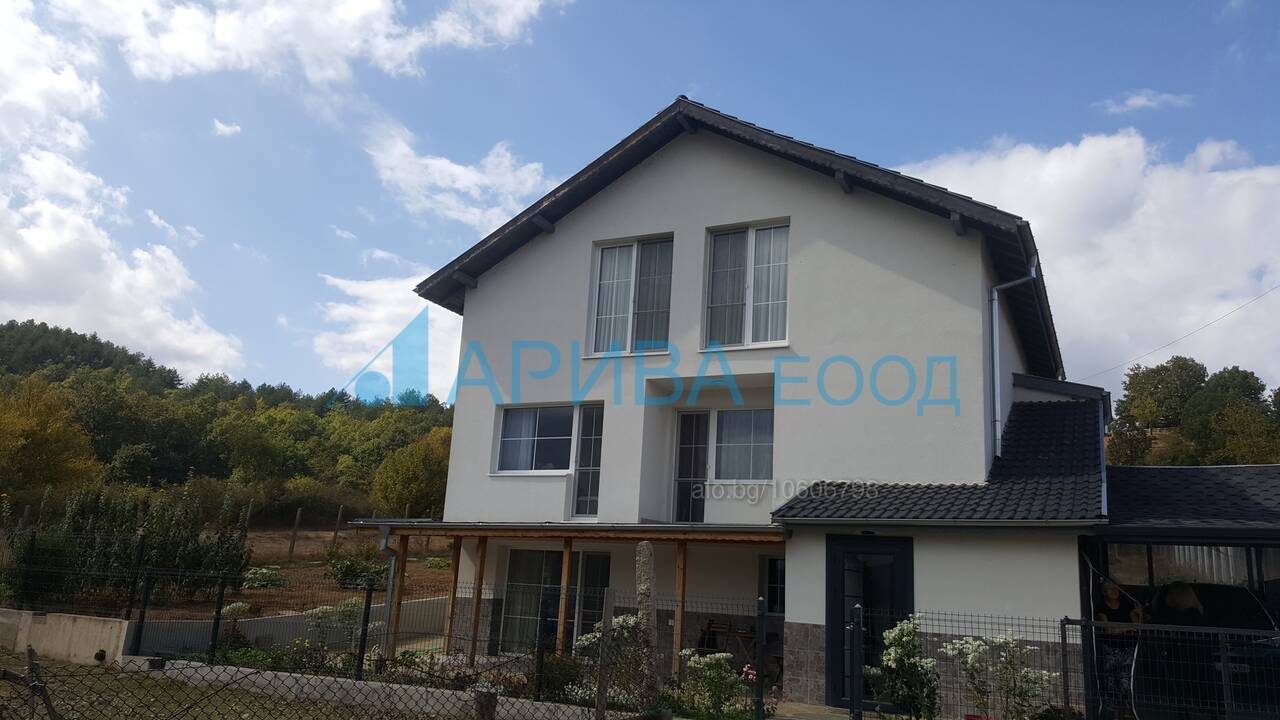 Satılık ev / villa – Kirkovo, ilan fotoğrafı 1