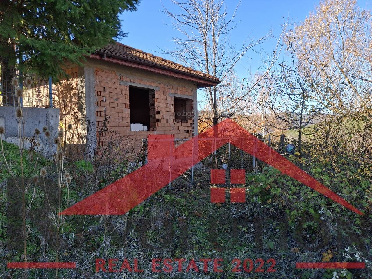 Satılık ev / villa – Brosh (Broş), ilan fotoğrafı 1