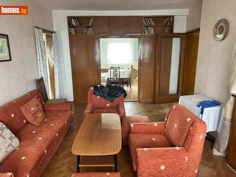 Satılık Çok odalı daire – Merkez (Tsentır), Kırcaali, ilan fotoğrafı 1