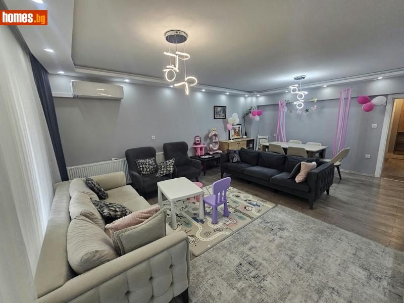 Satılık 3 odalı daire – Vazrozhdentsi (Vızrojdentsi), Kırcaali, ilan fotoğrafı 1