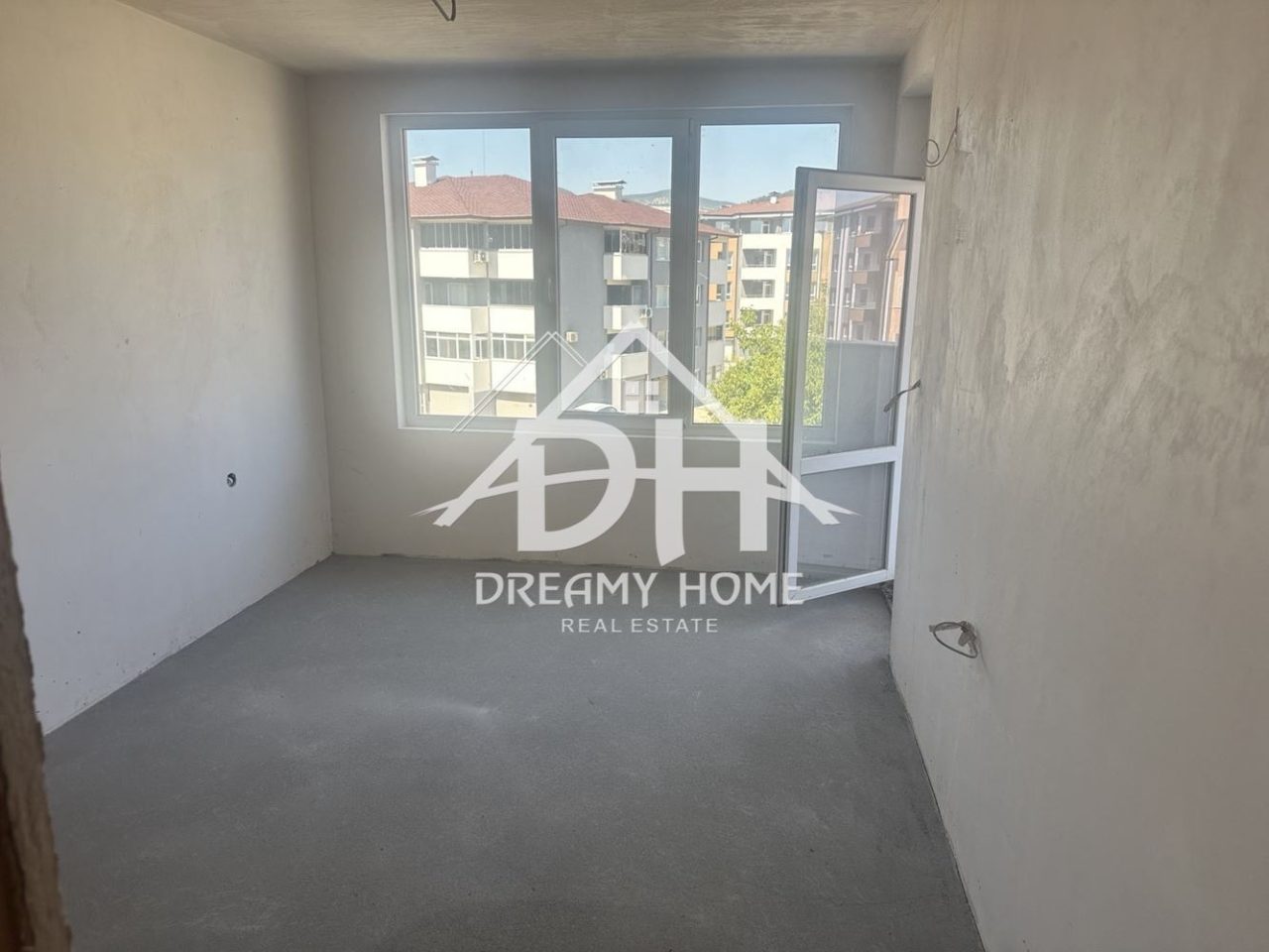 Satılık 2 odalı daire – Vazrozhdentsi (Vızrojdentsi), Kırcaali, ilan fotoğrafı 1