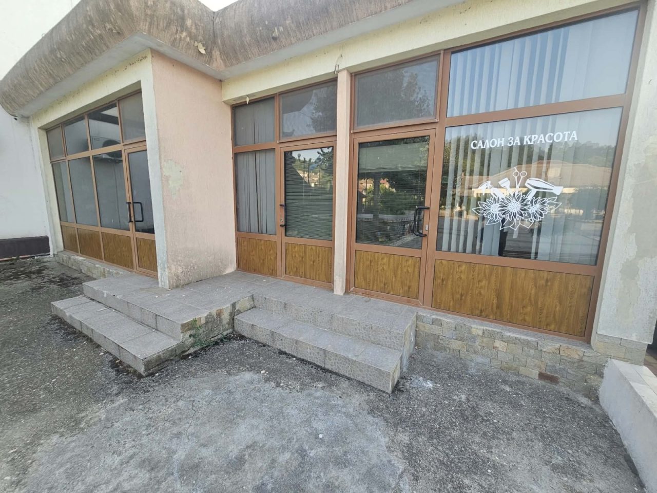 Satılık ticari mülk – Chakalarovo (Çakalarovo), ilan fotoğrafı 1