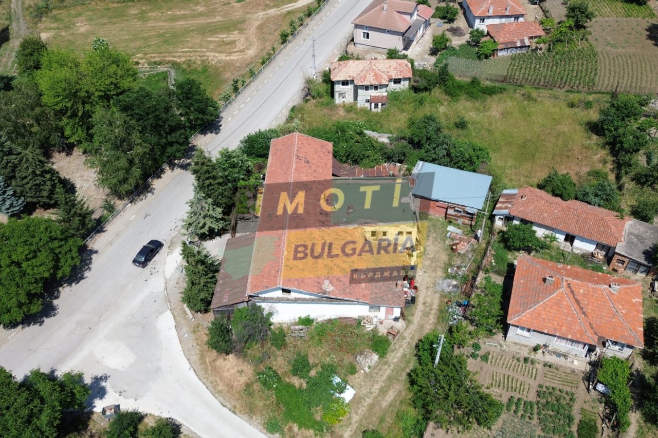 Satılık ticari mülk – Miladinovo, ilan fotoğrafı 1