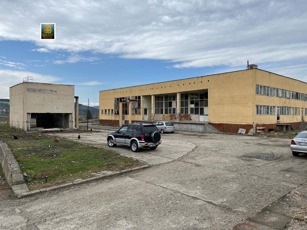 Satılık ticari mülk – Momchilgrad (Momçilgrad), ilan fotoğrafı 1