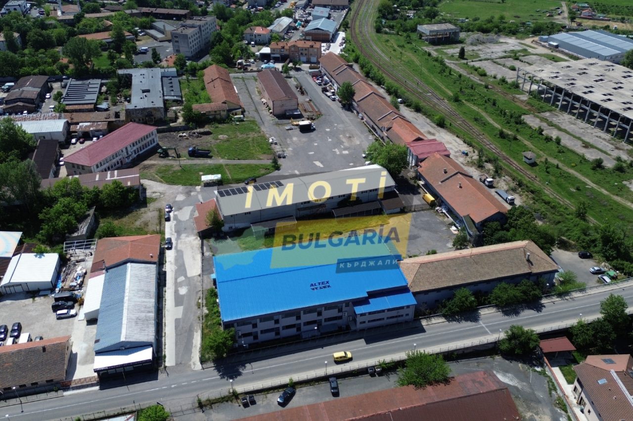 Satılık ticari mülk – Momchilgrad (Momçilgrad), ilan fotoğrafı 1