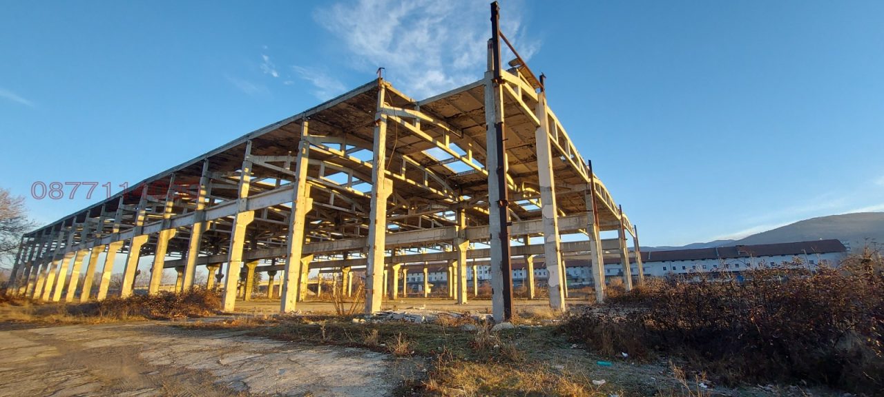 Satılık ticari mülk – Momchilgrad (Momçilgrad), ilan fotoğrafı 1