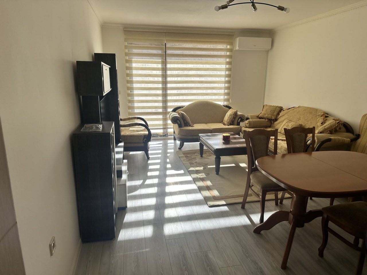 Kiralık 3 odalı daire – Merkez (Tsentır), Kırcaali, ilan fotoğrafı 1