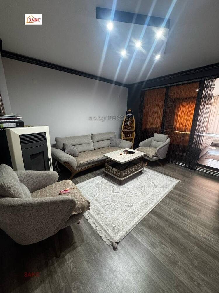 Satılık 3 odalı daire – Vazrozhdentsi (Vızrojdentsi), Kırcaali, ilan fotoğrafı 1